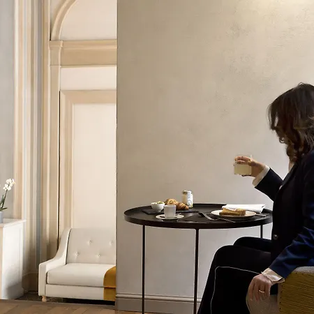 Opera35 Boutique Ξενοδοχείο