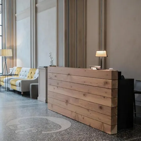 Ξενοδοχείο Opera35 Boutique 4*
