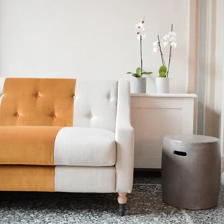Opera35 Boutique Hotel 4*
