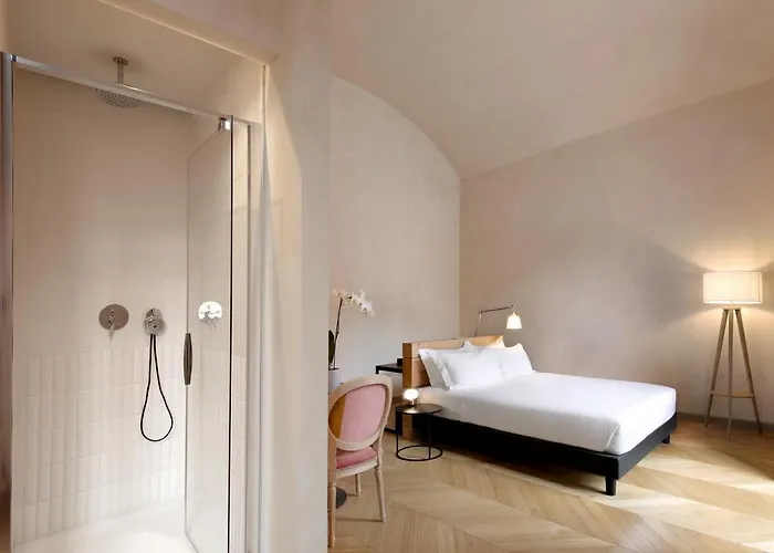 Opera35 Boutique Hotel