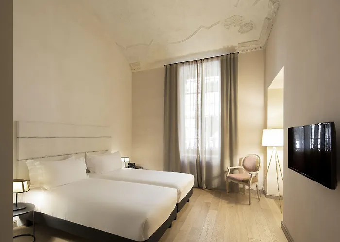 Opera35 Boutique فندق 4*