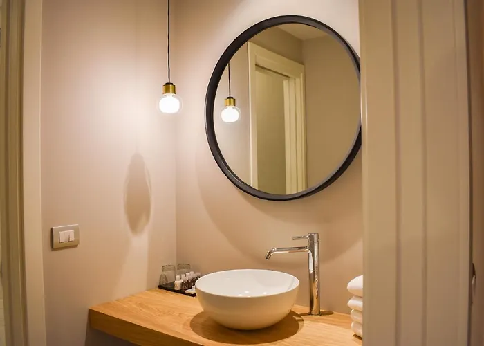 Opera35 Boutique Hotel