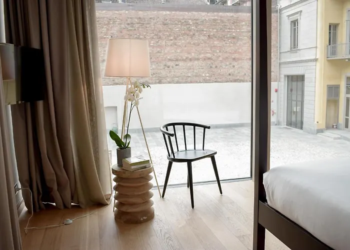 Opera35 Boutique فندق