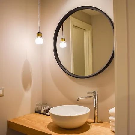 Opera35 Boutique Hotel