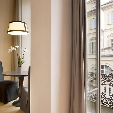 Hotel Opera35 Suite&studio 4*