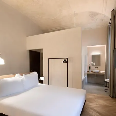 Hotel Opera35 Suite&studio 4*