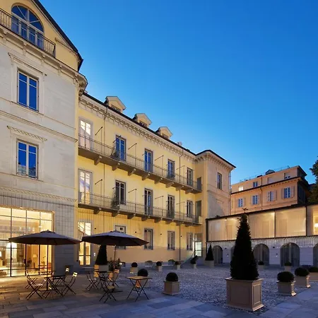Opera35 Suite&studio Hotel 4*