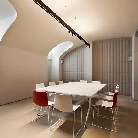 Opera35 Suite&studio 4*