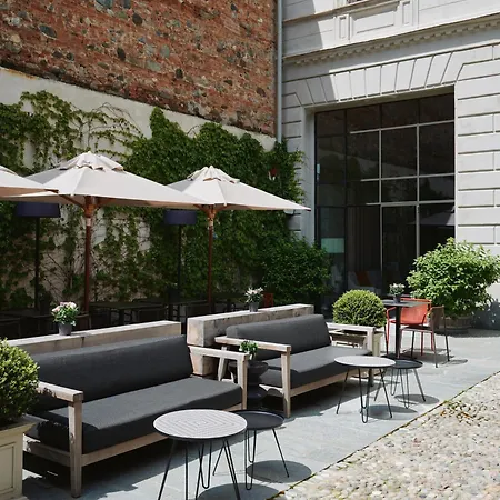 Opera35 Suite&studio Hotel 4*
